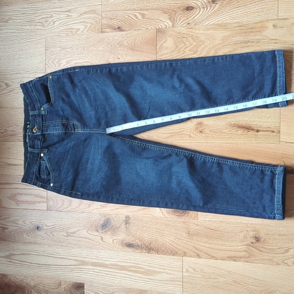 Simon Chang. Dark Jeans. Size Small - Picture 9 of 10